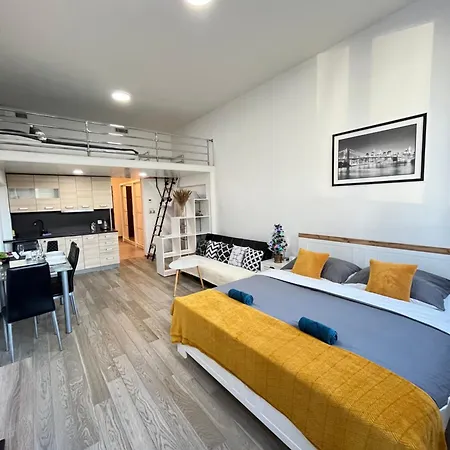 Vit - Free Parking - O2 Arena Apartmán *